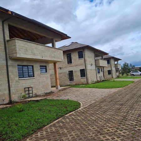 The Landing Nanyuki Cottages Exterior photo