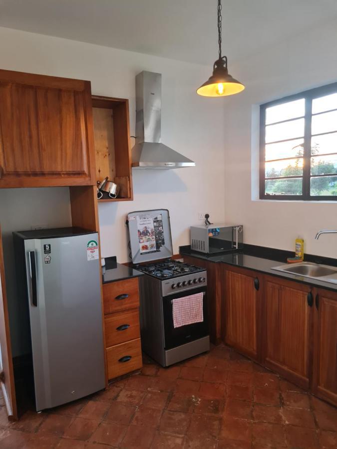 The Landing Nanyuki Cottages Exterior photo