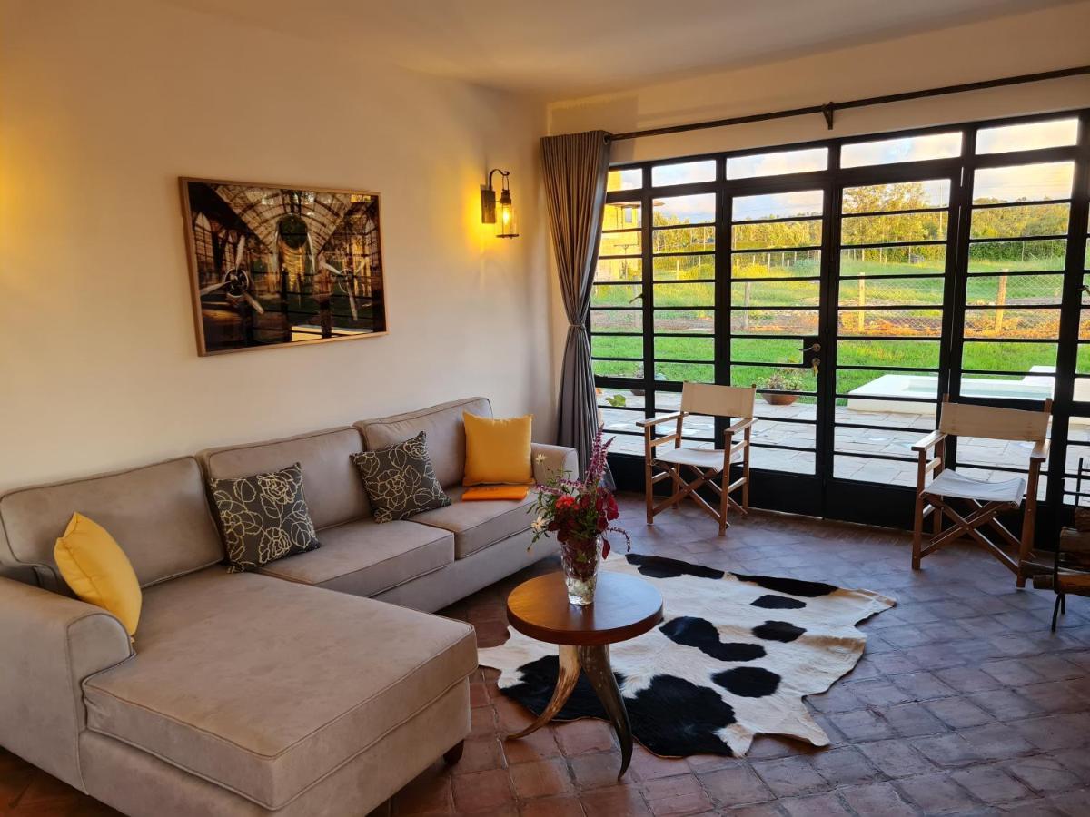 The Landing Nanyuki Cottages Exterior photo