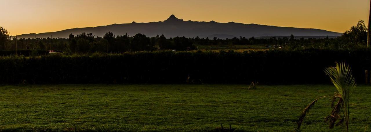 The Landing Nanyuki Cottages Exterior photo