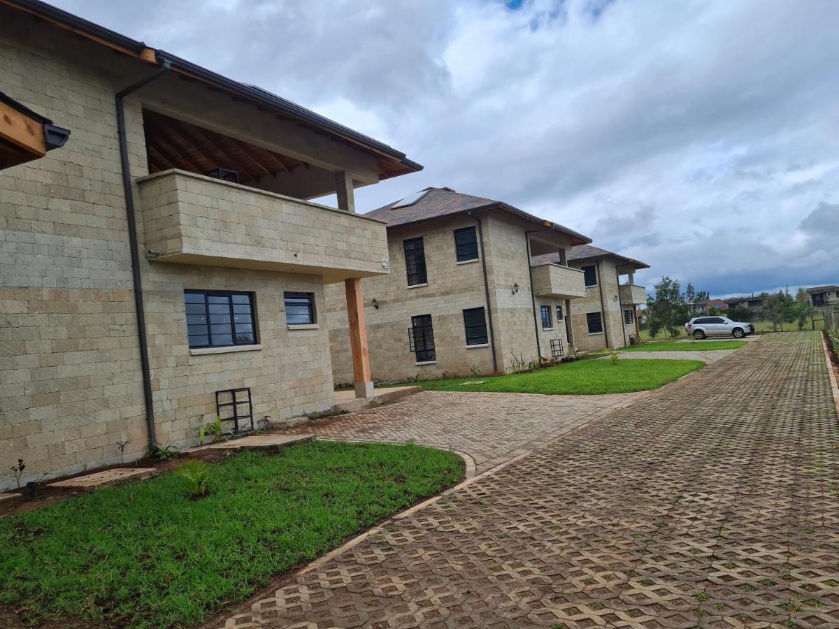 The Landing Nanyuki Cottages Exterior photo